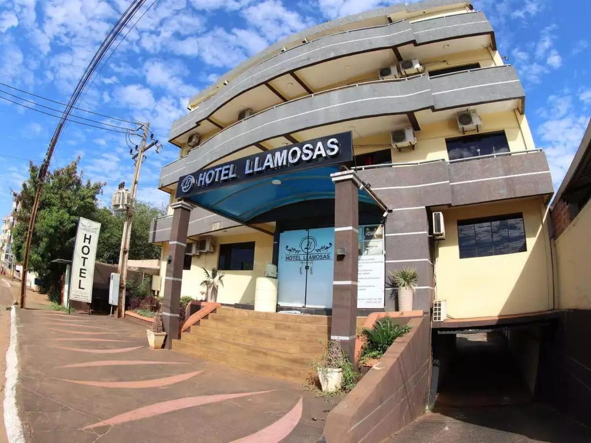 Hotel Llamosas Ciudad del Este Eksteriør bilde